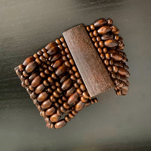 FOREVER 21 Brown Beaded Bracklet - Picture 1 of 3